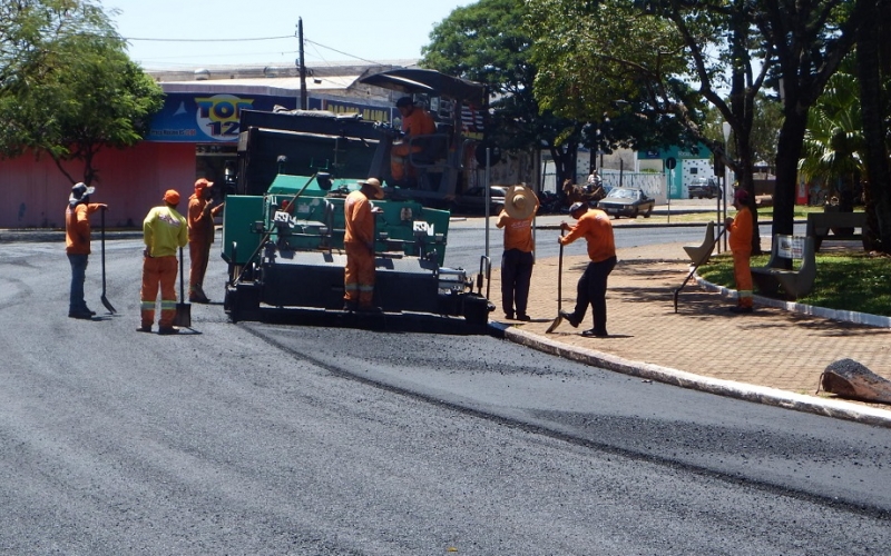 Recape na Praça Carlos Gomes em Altônia com Recursos Próprios